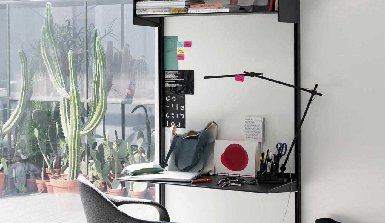 Scrittoio Dot di Kristalia