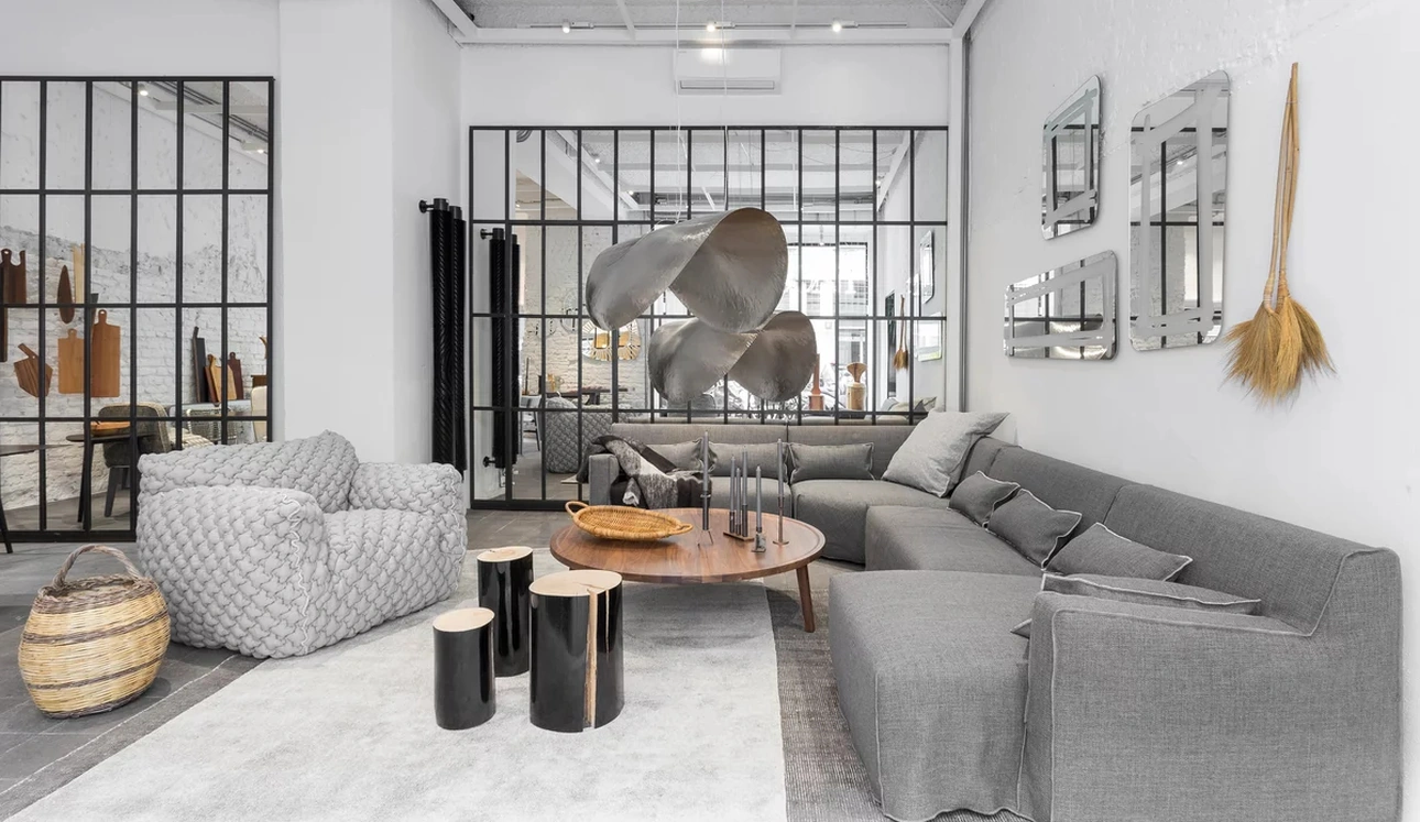 Tavolino Log Sezione Tronco laccato di Gervasoni