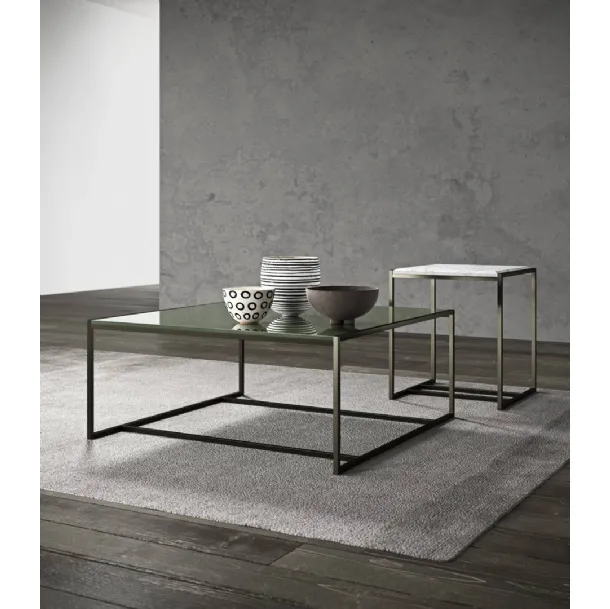 Tavolino Eulero con top in vetro o marmo e base in metallo di Presotto