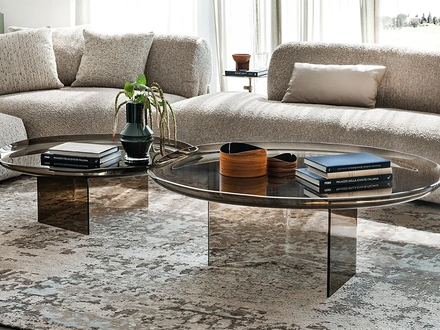 Tavolino Standard realizzato in vetro di Cattelan Italia