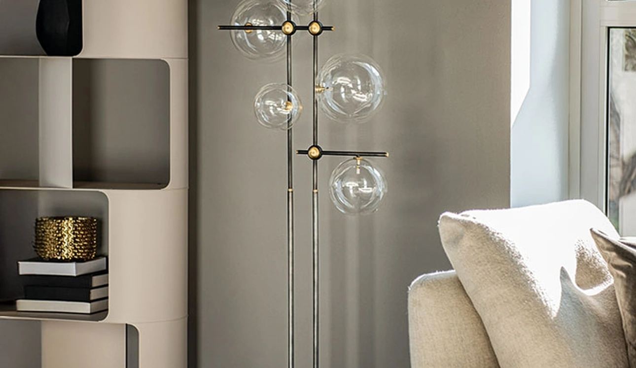 Lampada da terra Bloom di Cattelan Italia