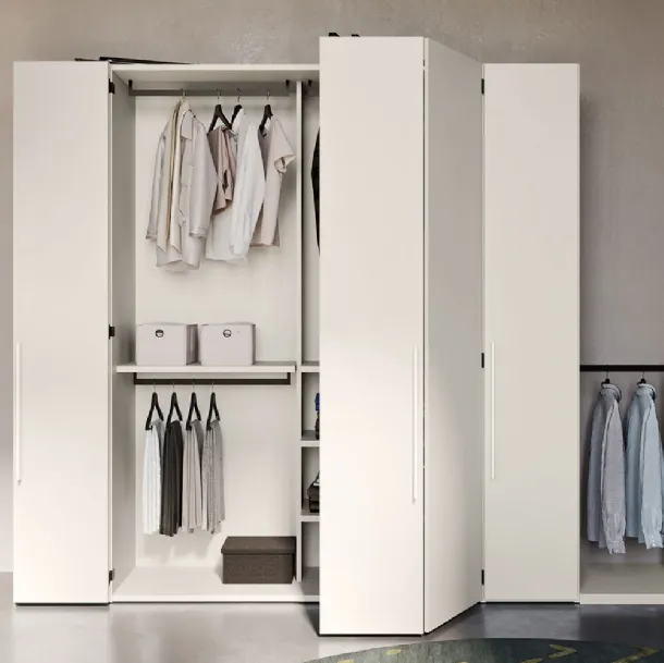Armadio con ante a soffietto in laccato bianco opaco Best di Clever