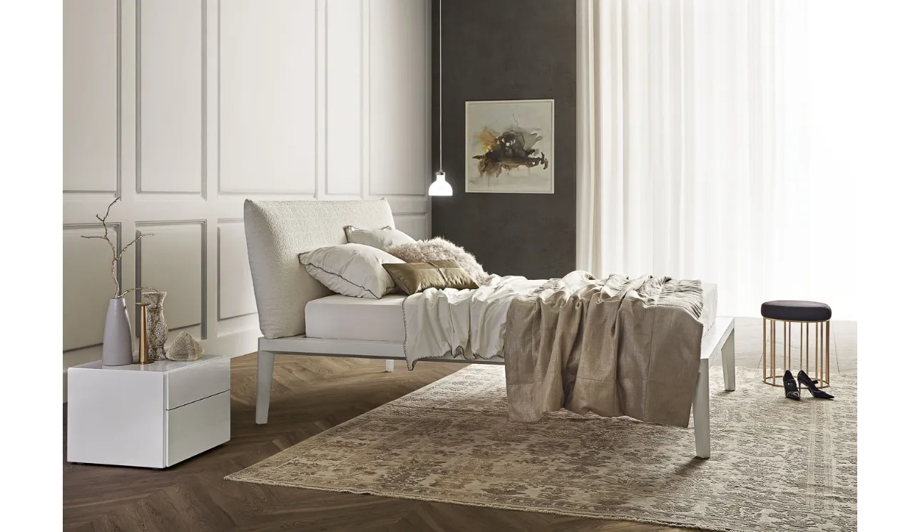 Letto con testiera in tessuto imbottito Andrea Rovere Bianco di Olivieri