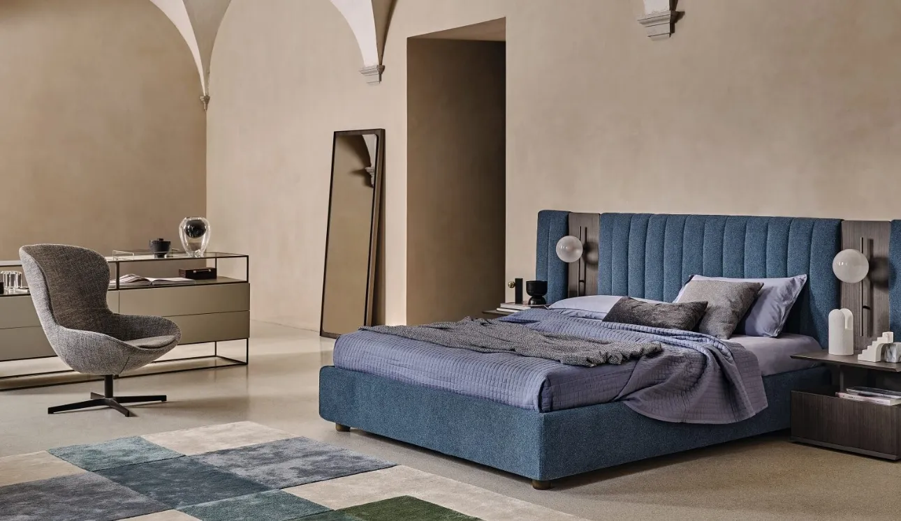 Letto in tessuto con testiera imbottita modulabile Otello di Ditre Italia