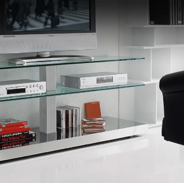 Mobile Porta Tv con ripiani in cristallo e struttura in alluminio Play di Cattelan Italia