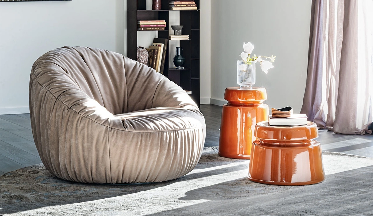 Poltrona imbottita Peggy Turn di Cattelan Italia