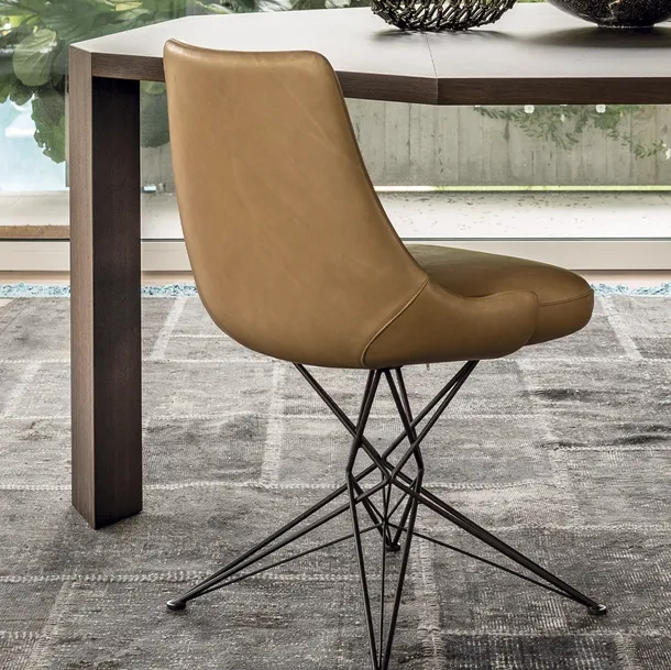 Sedia in pelle Athena di Arketipo