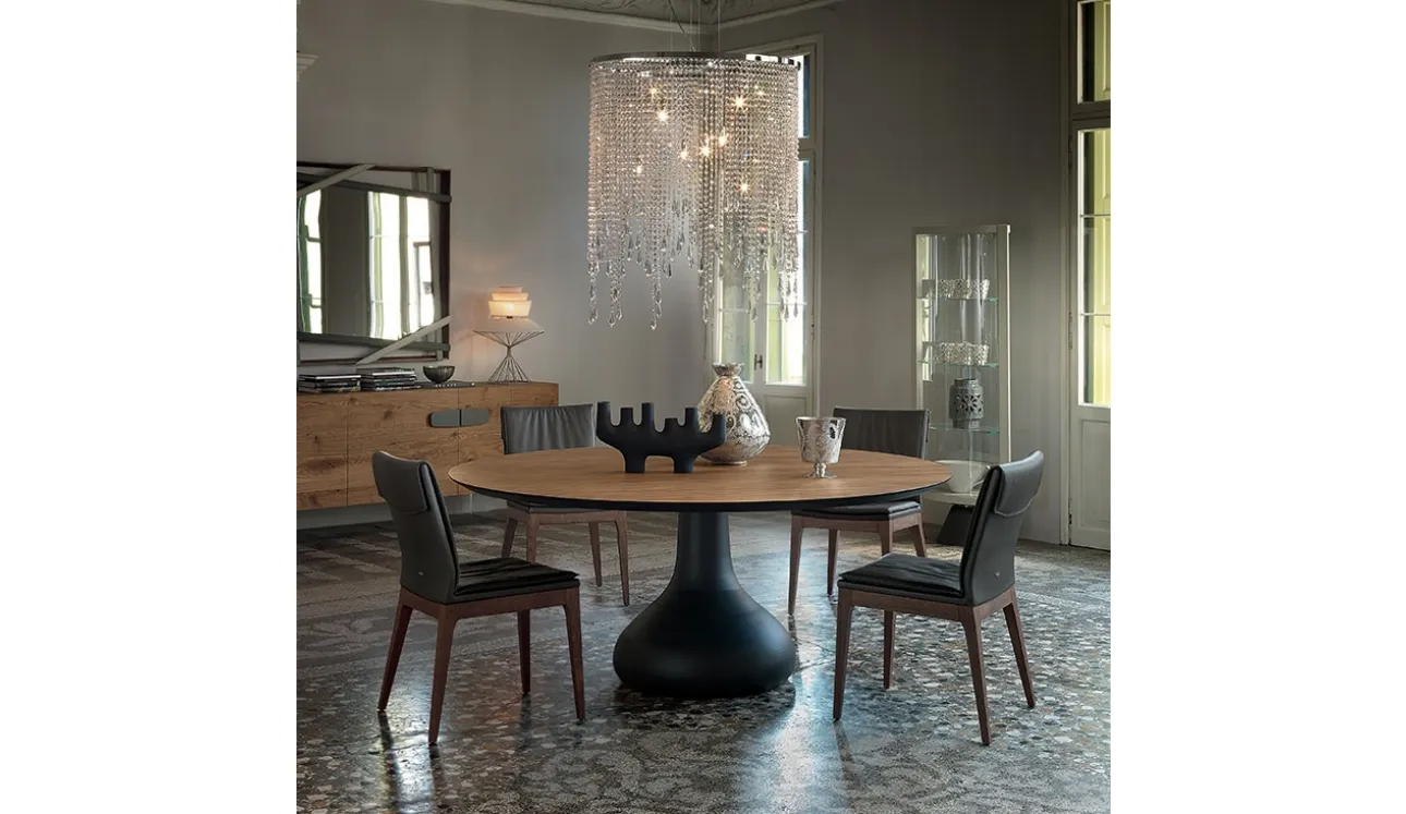 Tavolo rotondo con sostegno in alluminio nero e top in legno Bora Bora di Cattelan Italia