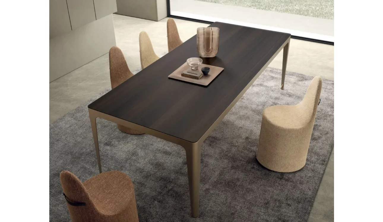 Tavolo Grand More con top in Legno di Presotto