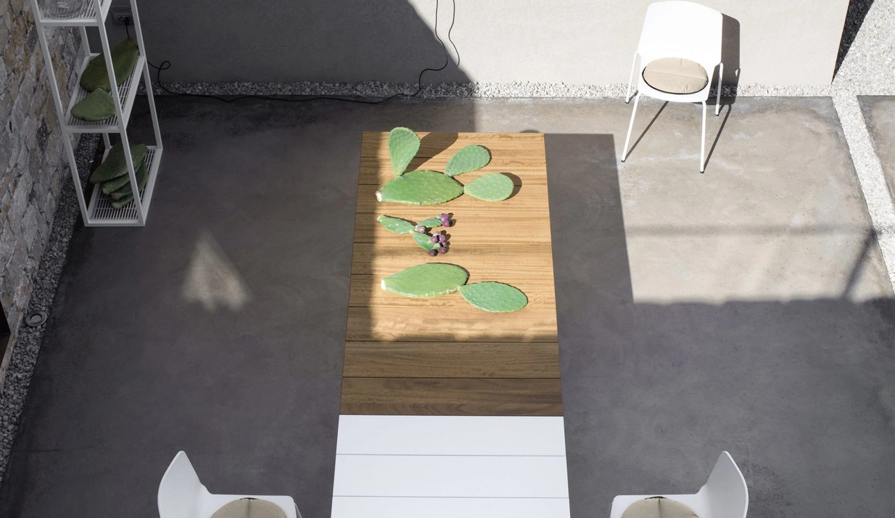 Tavolo allungabile Maki Slatted di Kristalia