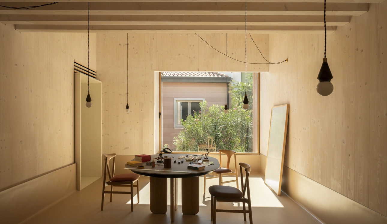 Tavolo allungabile Pala di Kristalia