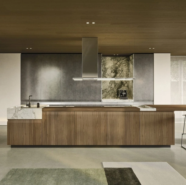 Cucina Design con isola C02 in legno e laccato di Copat Life